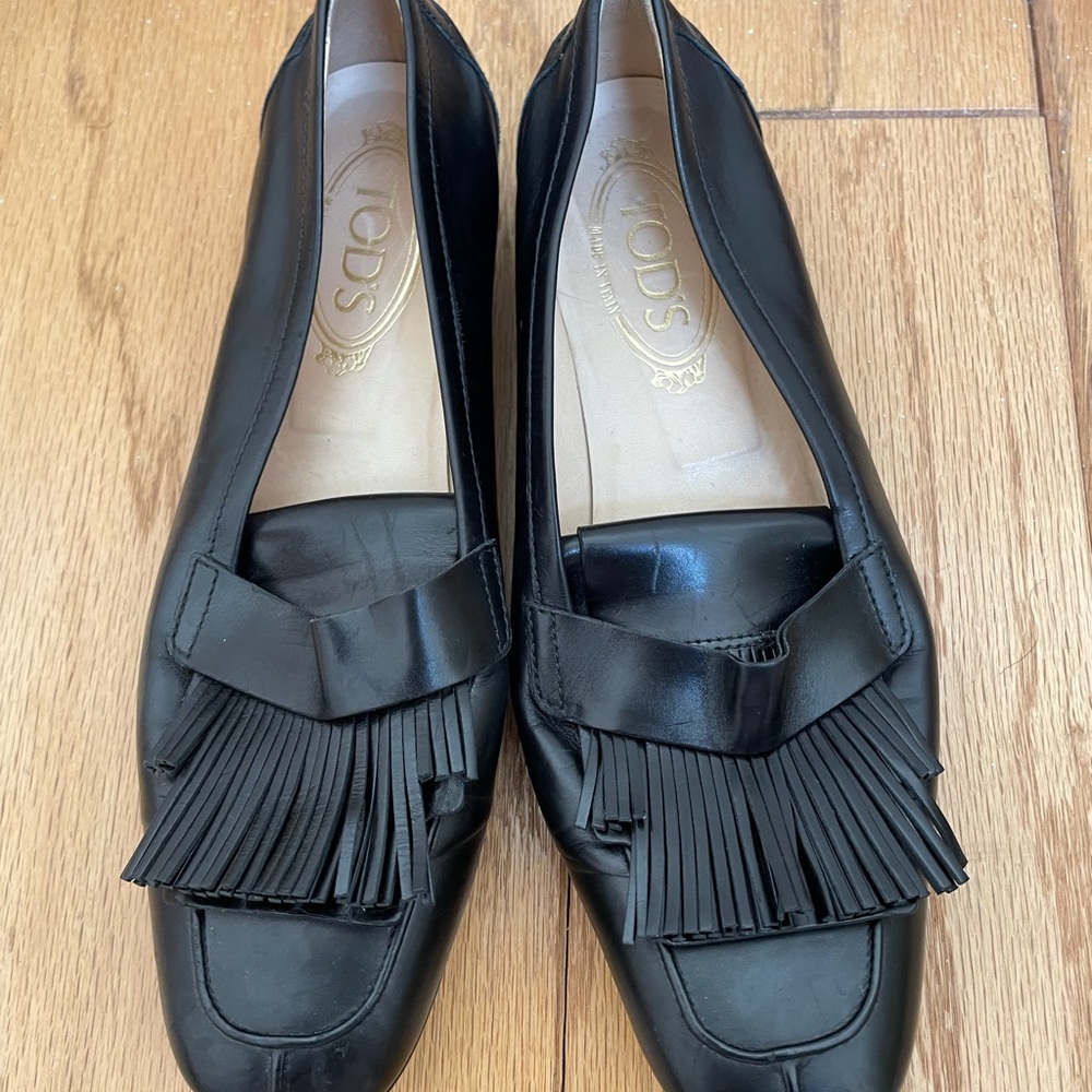 Tod’s Black Leather Loafers - Size 8.5